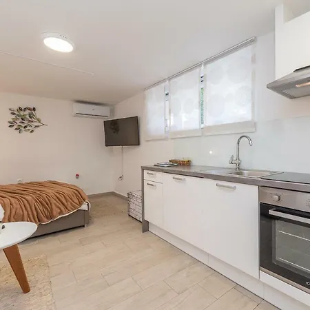Apartments Luky Zadar Exterior photo