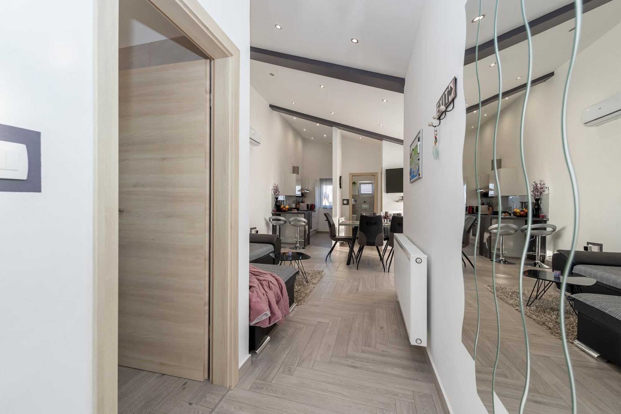 Luky Apartment
